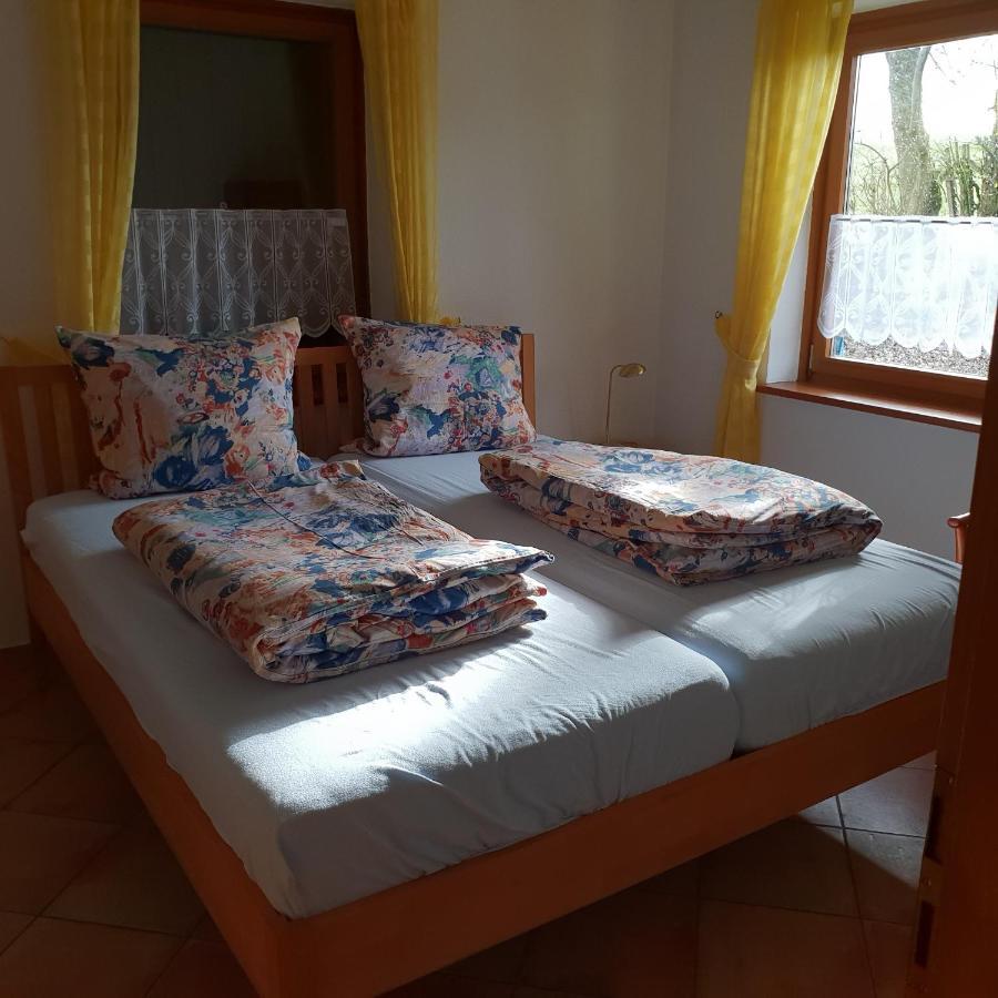 Ferienhaus Rhoenspass Mosbach  Kültér fotó