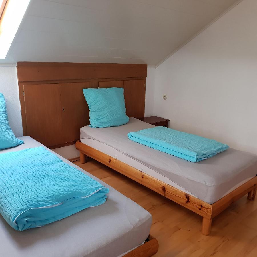 Ferienhaus Rhoenspass Mosbach  Kültér fotó
